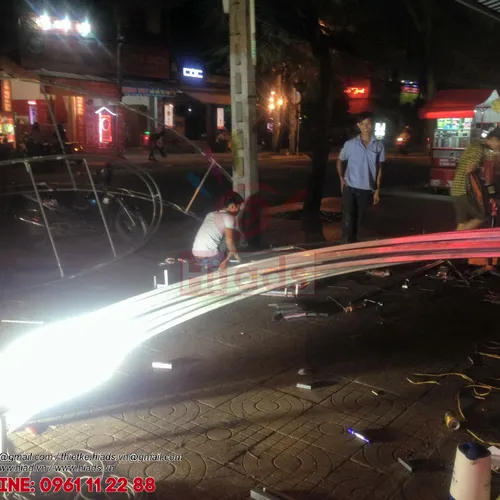 CỔNG CHÀO SIÊU THỊ SÀI GÒN